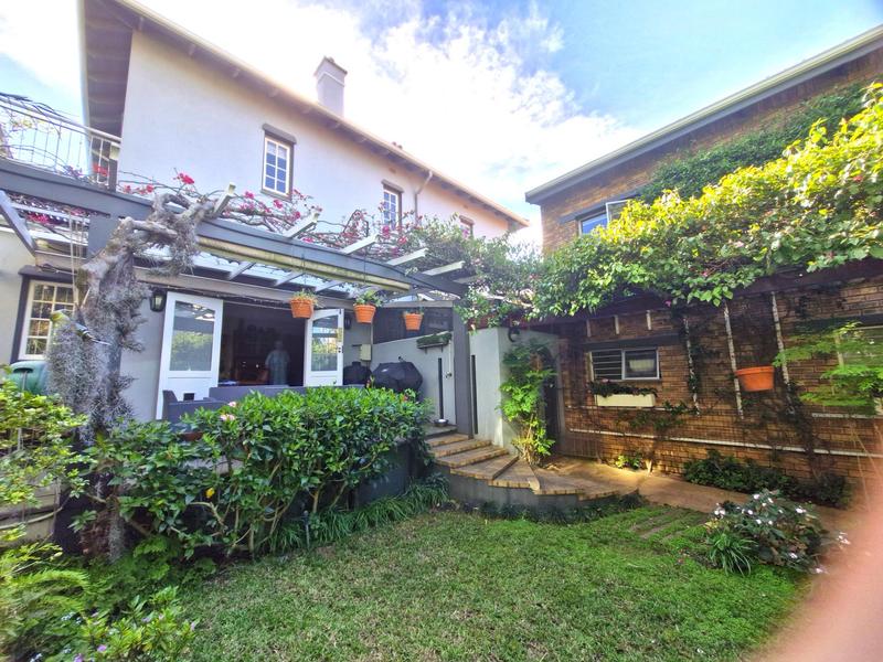 4 Bedroom Property for Sale in Rondebosch Western Cape
